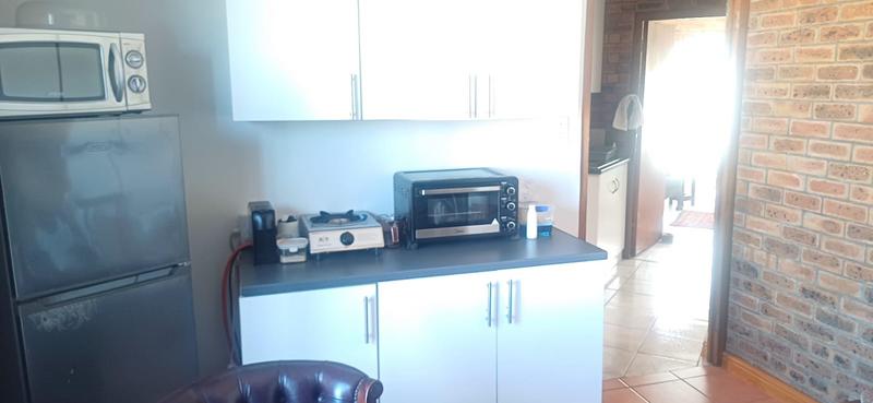 5 Bedroom Property for Sale in Sandbaai Western Cape